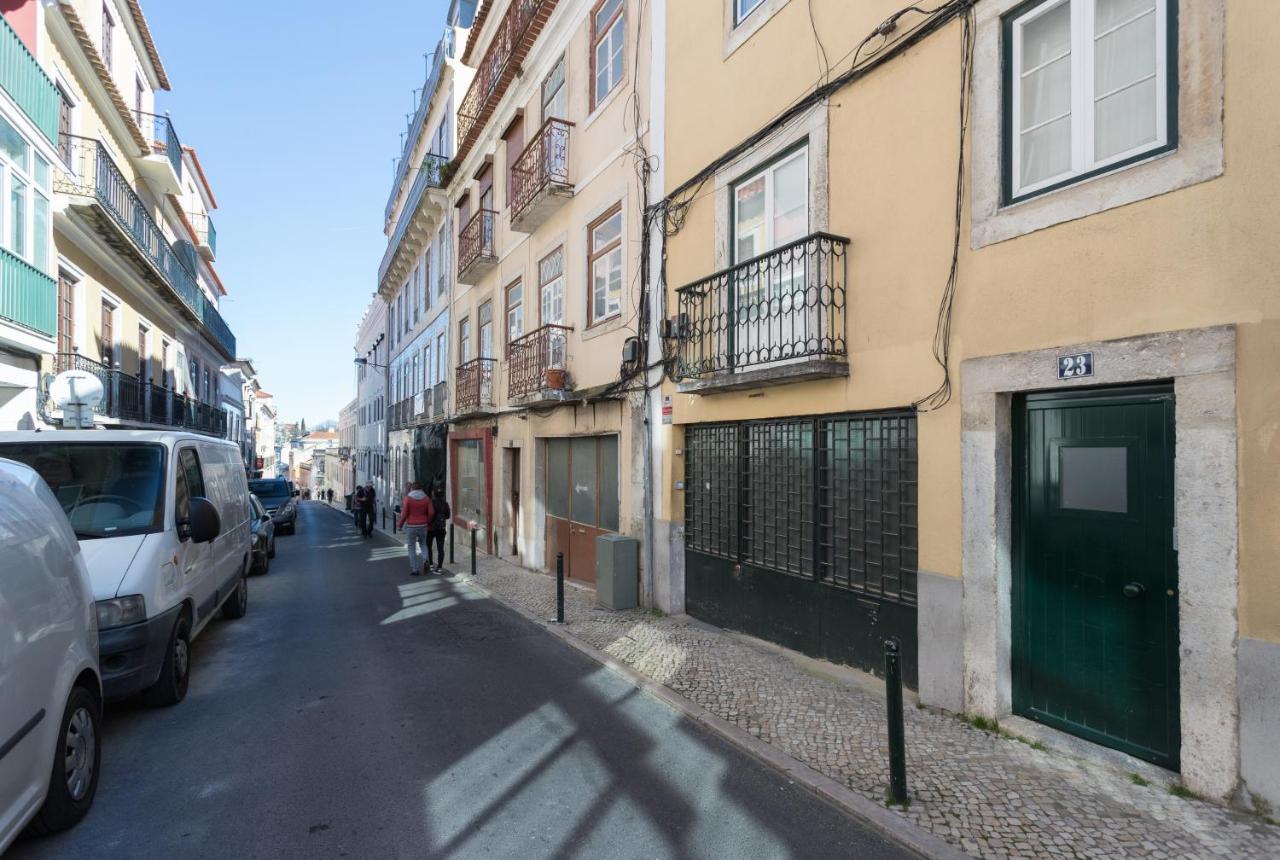 Rato Cozy 3Br W/Balcony - By Lu Holidays Appartement Lissabon Buitenkant foto
