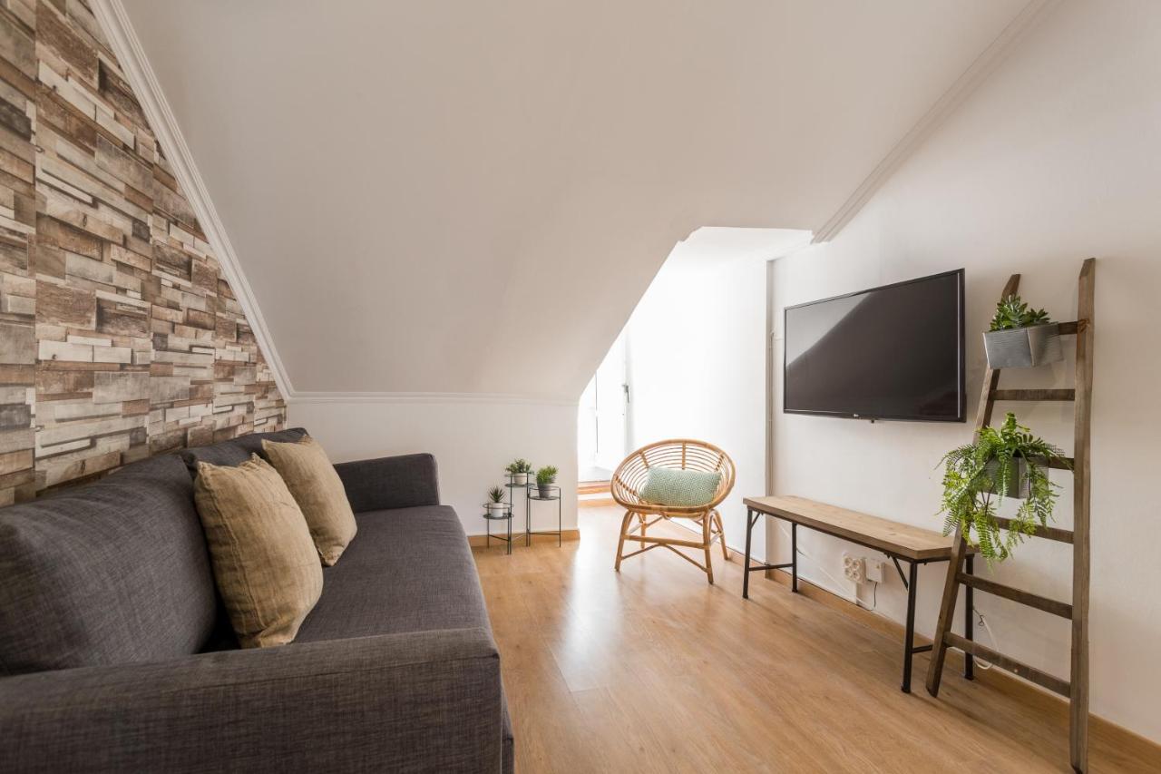 Rato Cozy 3Br W/Balcony - By Lu Holidays Appartement Lissabon Buitenkant foto