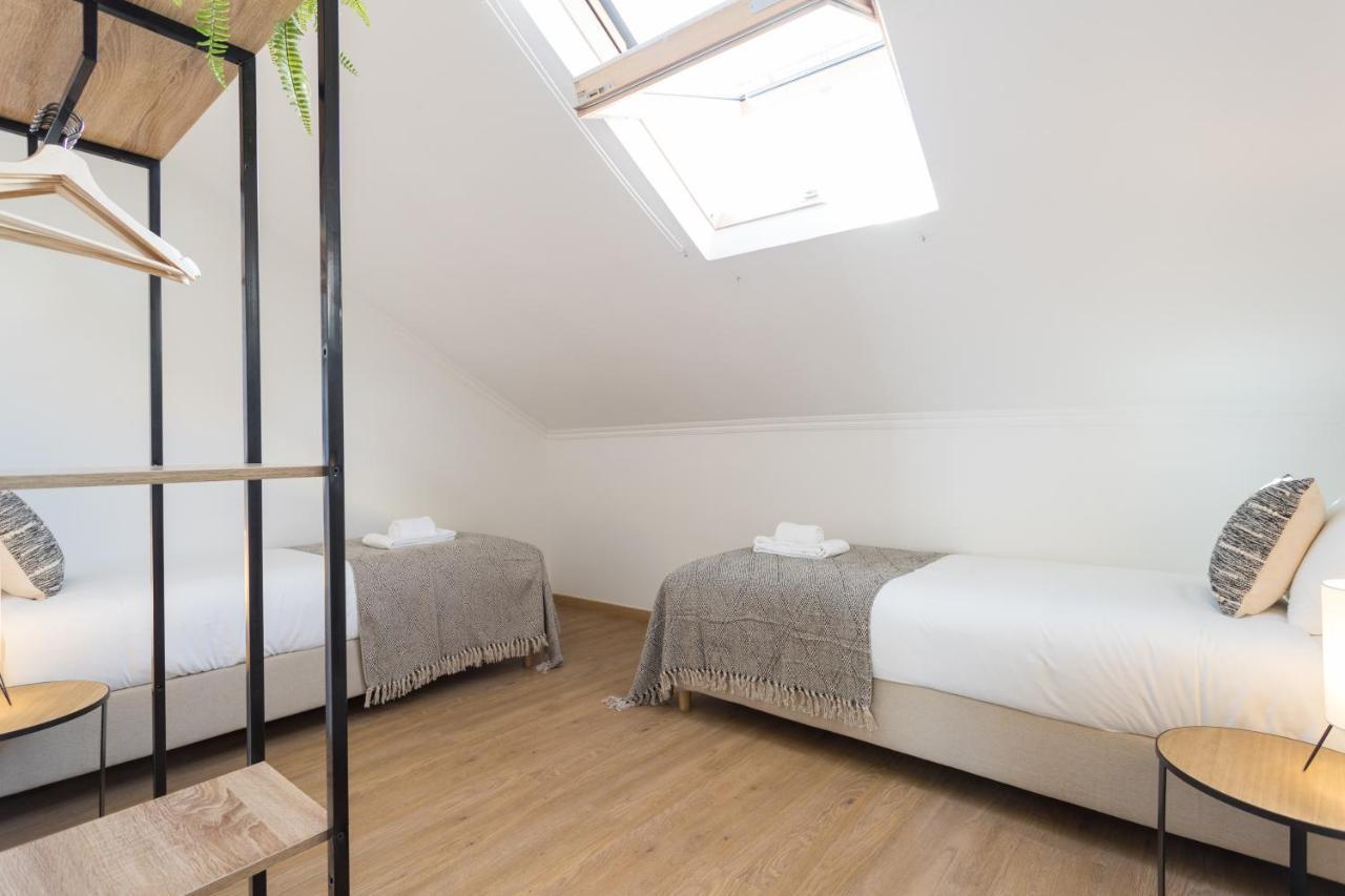 Rato Cozy 3Br W/Balcony - By Lu Holidays Appartement Lissabon Buitenkant foto
